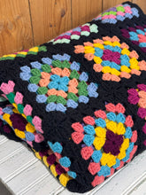 Load image into Gallery viewer, Granny Square Afghan | Vintage
