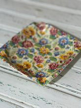 Load image into Gallery viewer, English Floral Dresser Ashtray
