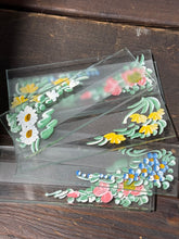Load image into Gallery viewer, Vintage Floral Glass Place Cards | Set of 8
